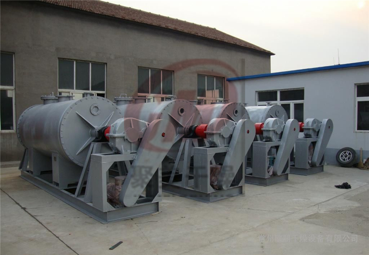 真空耙式干燥机的运作原理