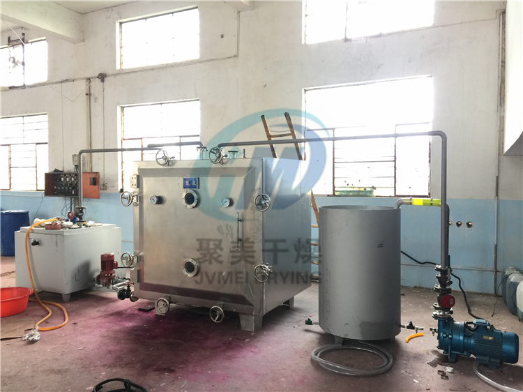 FZG方形静态真空干燥机安装调试现场