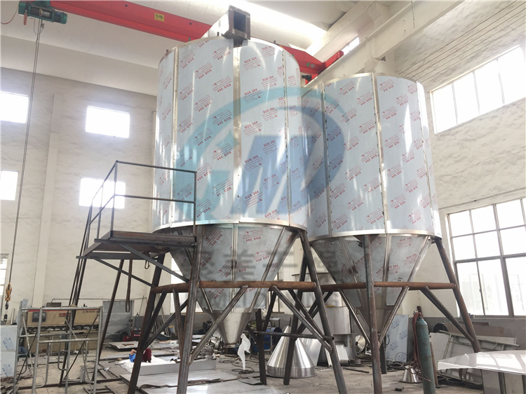 LPG高速离心喷雾干燥机的生产现场