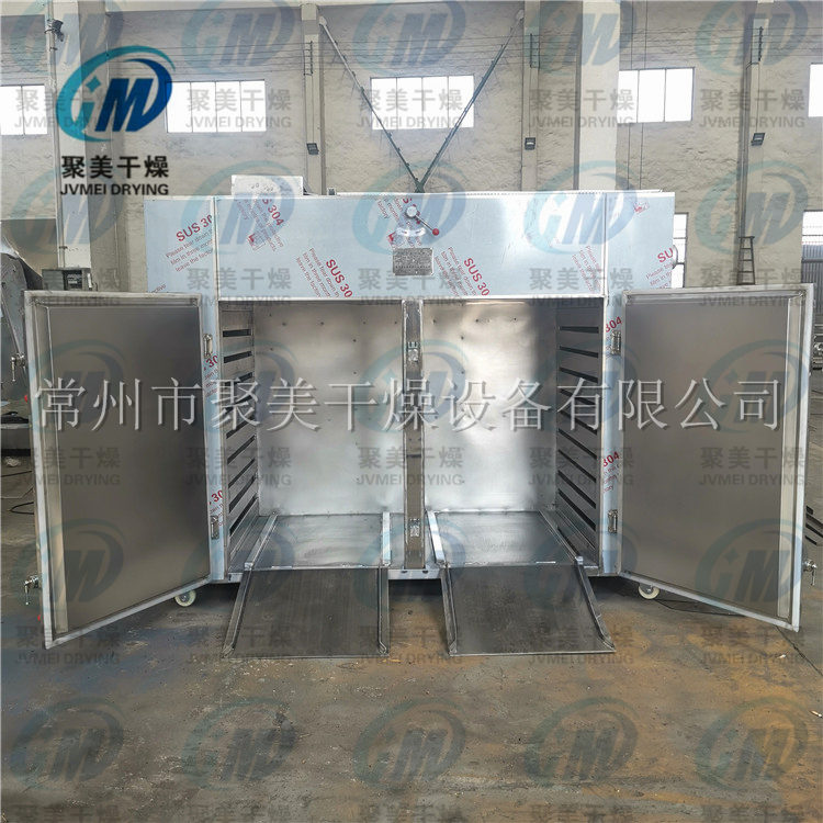 四川客户两台I型热风循环烘箱待装发货