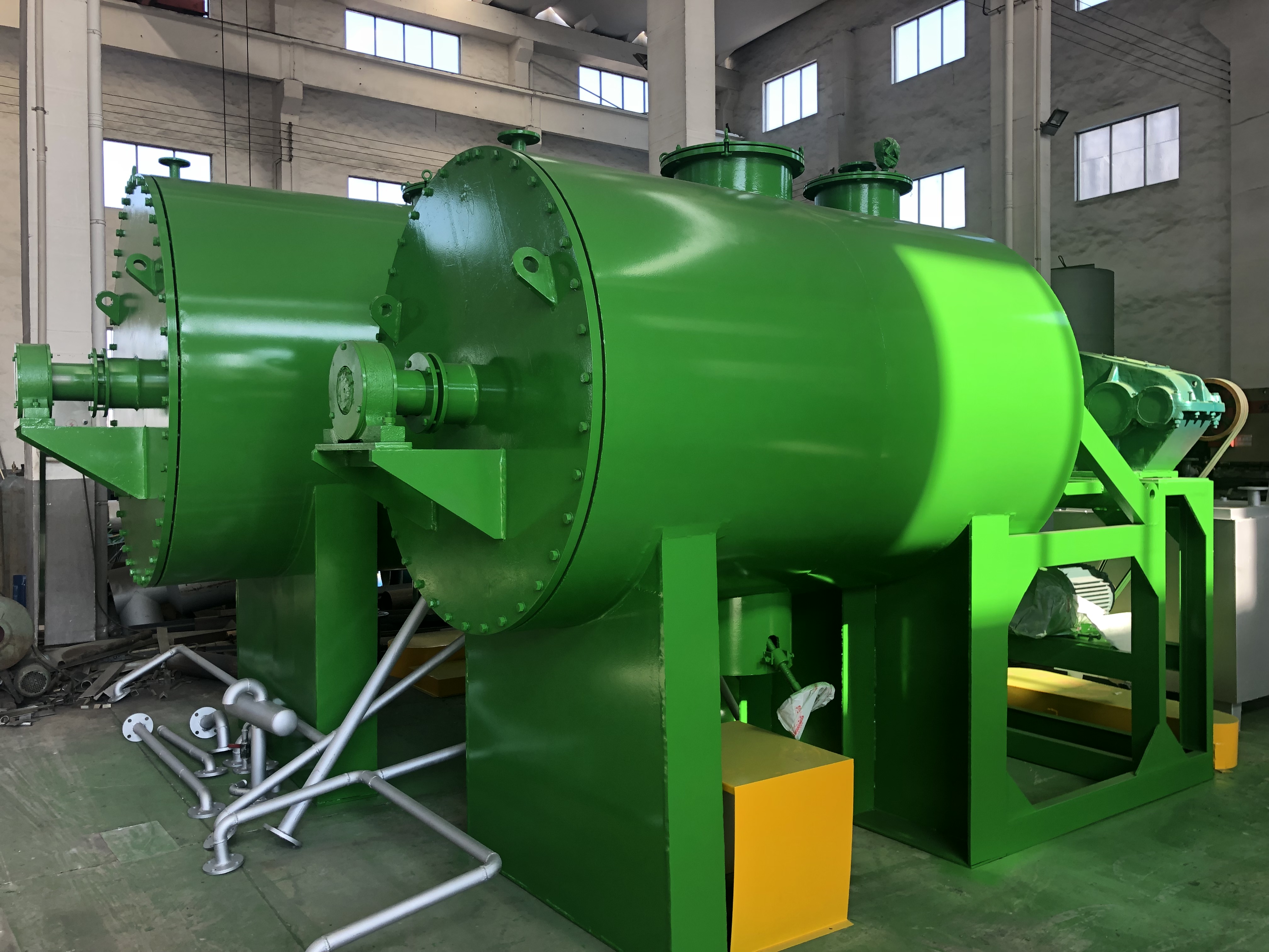 玉米面烘干选用真空耙式干燥机